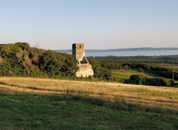 hungary/balaton-uplands/attraction/szent-balazs-templomrom