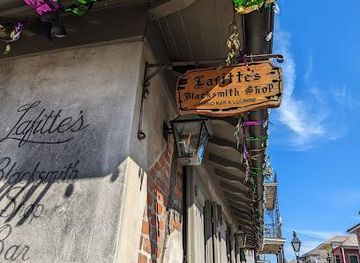 louisiana/new-orleans/attraction/lafitte-s-blacksmith-shop-bar