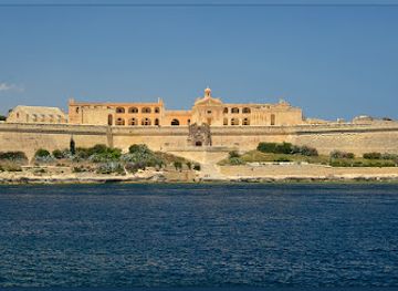malta/northern-region/attraction/fort-manoel