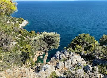 greece/sporades/attraction/drakontoschisma