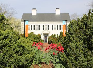 virginia/charlottesville/attraction/kluge-ruhe-aboriginal-art-collection-of-the-university-of-virginia