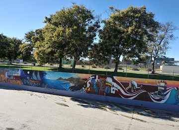 california/burbank/attraction/the-great-wall-of-los-angeles