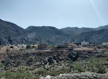 oman/rustaq/attraction/al-hajir-falaj