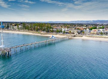 australia/adelaide/glenelg/attraction/brighton-jetty