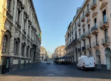 italy/catania/attraction/via-etnea