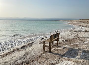 jordan/dead-sea/attraction/oldest-beach-under-sea-level