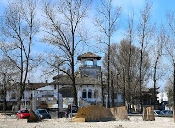 romania/constanta-mamaia/attraction/queen-mary-castle