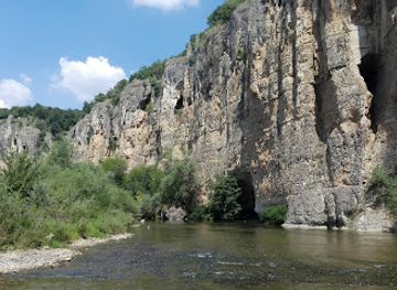 bulgaria/central-southern-bulgaria/attraction/harmanite-beach