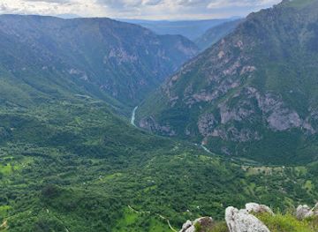 montenegro/tara-river-valley/attraction/curevac