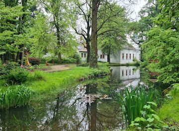 hungary/szombathely/attraction/szombathely-kamoni-botanical-garden