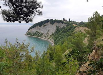 slovenia/portoroz/attraction/strjunjan-circular-path
