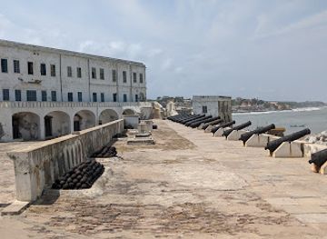 ghana/busua/attraction/cape-coast-castle