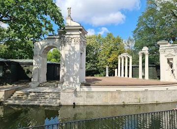 poland/warsaw/attraction/amphitheater