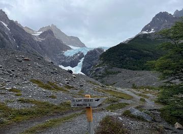 chile/torres-del-paine-national-park/attraction/glaciar-los-perros