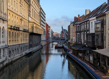belgium/ghent/kouter/attraction/gedenkplaat-pieter-van-gent-pedro-de-gante