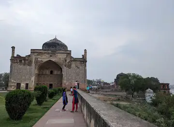 Chini Ka Rauza