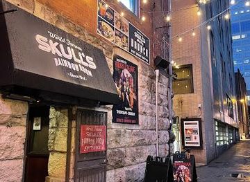 tennessee/murfreesboro/attraction/skull-s-rainbow-room