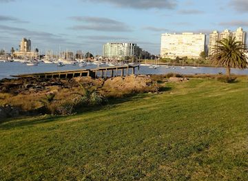 uruguay/piedras-blancas/attraction/overview-of-montevideo-rambla