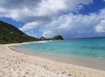 british-virgin-islands/virgin-gorda/attraction/smuggler-s-cove