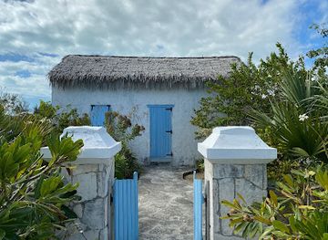 turks-and-caicos-islands/providenciales/attraction/turks-and-caicos-national-museum-providenciales-location
