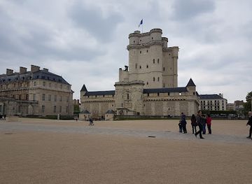 france/ile-de-france/attraction/chateau-de-vincennes-keep