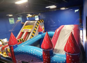 indiana/muncie/attraction/bouncyland