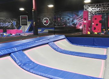 iowa/iowa-city/attraction/defy-iowa-city