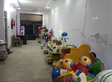 pakistan/faisalabad/attraction/abu-baker-fun-land