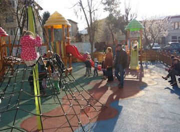 romania/deva/attraction/parculet-de-copii