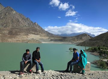 pakistan/ladakh/attraction/sadpara-lake-viewpoint