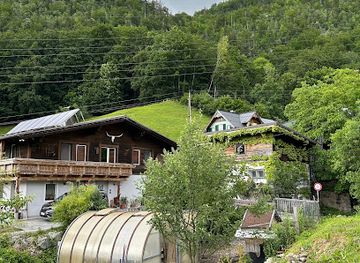 austria/salzkammergut/attraction/hohenzoller-waterfall