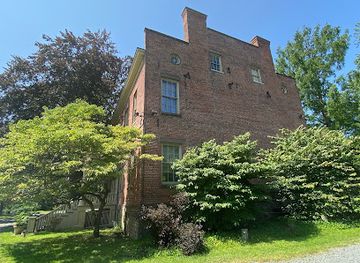 new-york/albany/attraction/ten-broeck-mansion