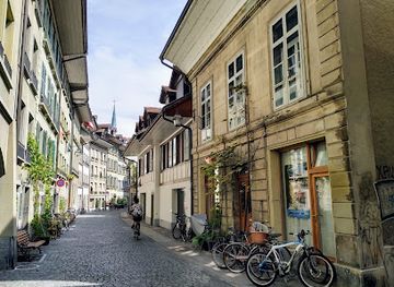 switzerland/bern/altstadt/attraction/waisenhausplatz