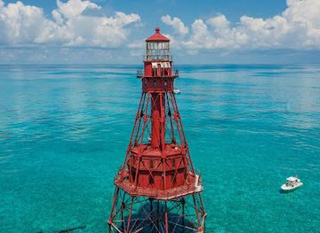 florida/florida-keys/attraction/american-shoal-lighthouse