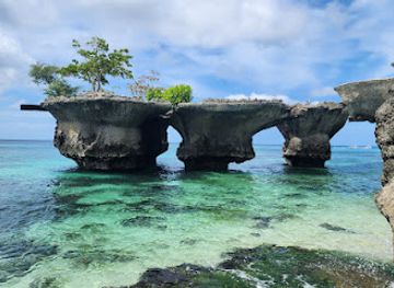 philippines/boracay/attraction/west-cove-ruins