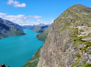 Lake Gjende View Point