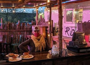 new-mexico/los-alamos/attraction/tumbleroot-brewery-and-distillery