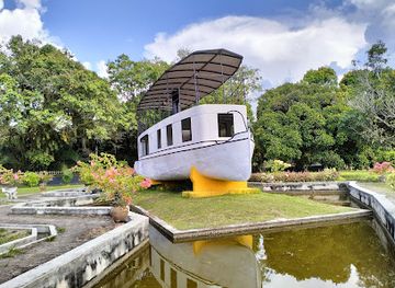 indonesia/riau/attraction/siak-sri-indrapura-palace