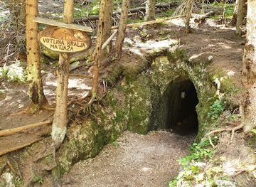 slovenia/savinja/attraction/votlina-kralja-matjaza