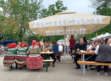 hungary/kecskemet/attraction/hiros-het-kecskemet