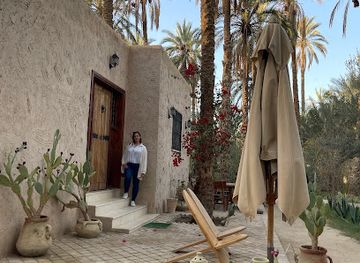 tunisia/tozeur/attraction/sahara-lounge