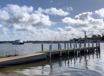 australia/gippsland/attraction/paynesville-beach