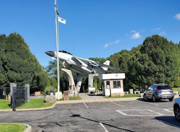 new-york/long-island/attraction/grumman-memorial-park