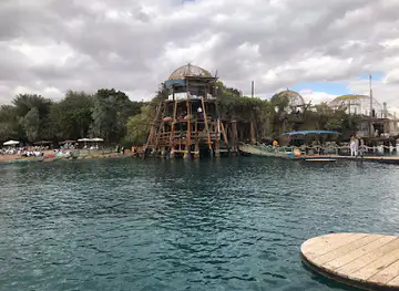 Dolphines Beach