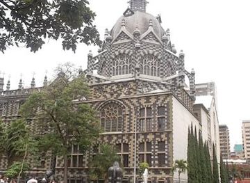 colombia/medellin/attraction/palace-of-culture-rafael-uribe-uribe