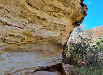 brazil/serra-da-capivara-national-park/attraction/toca-do-baixao-do-perna-i