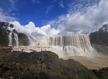 laos/attapeu-province/attraction/saebong-lai