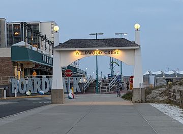 new-jersey/wildwood/attraction/boardwalk-sign