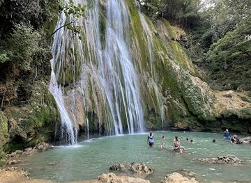 dominican-republic/los-haitises/attraction/cascada-limon