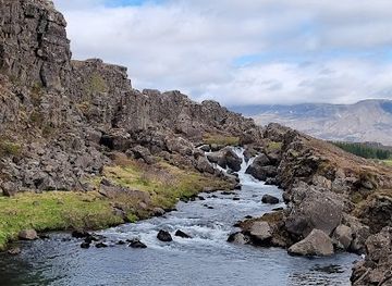 iceland/Þingvellir-national-park/attraction/thingvallavatn-panorama